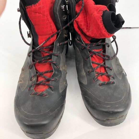 Arc’Teryx Bora 2 Mid GTX Hiking Boots Mens Size 13 Black Red Liner‎ main image 10